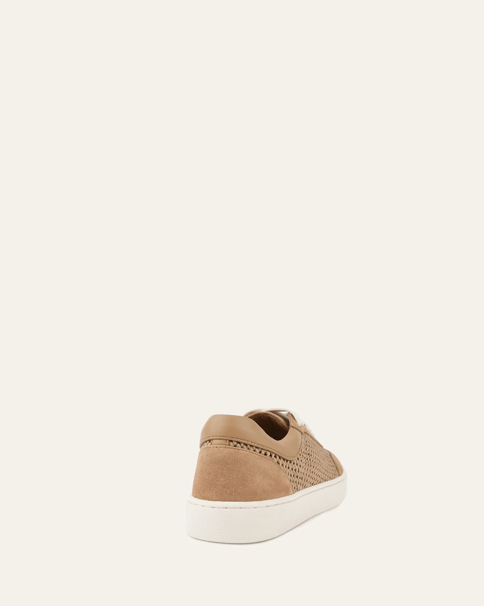 BRITT SNEAKERS CAMEL CROCHET