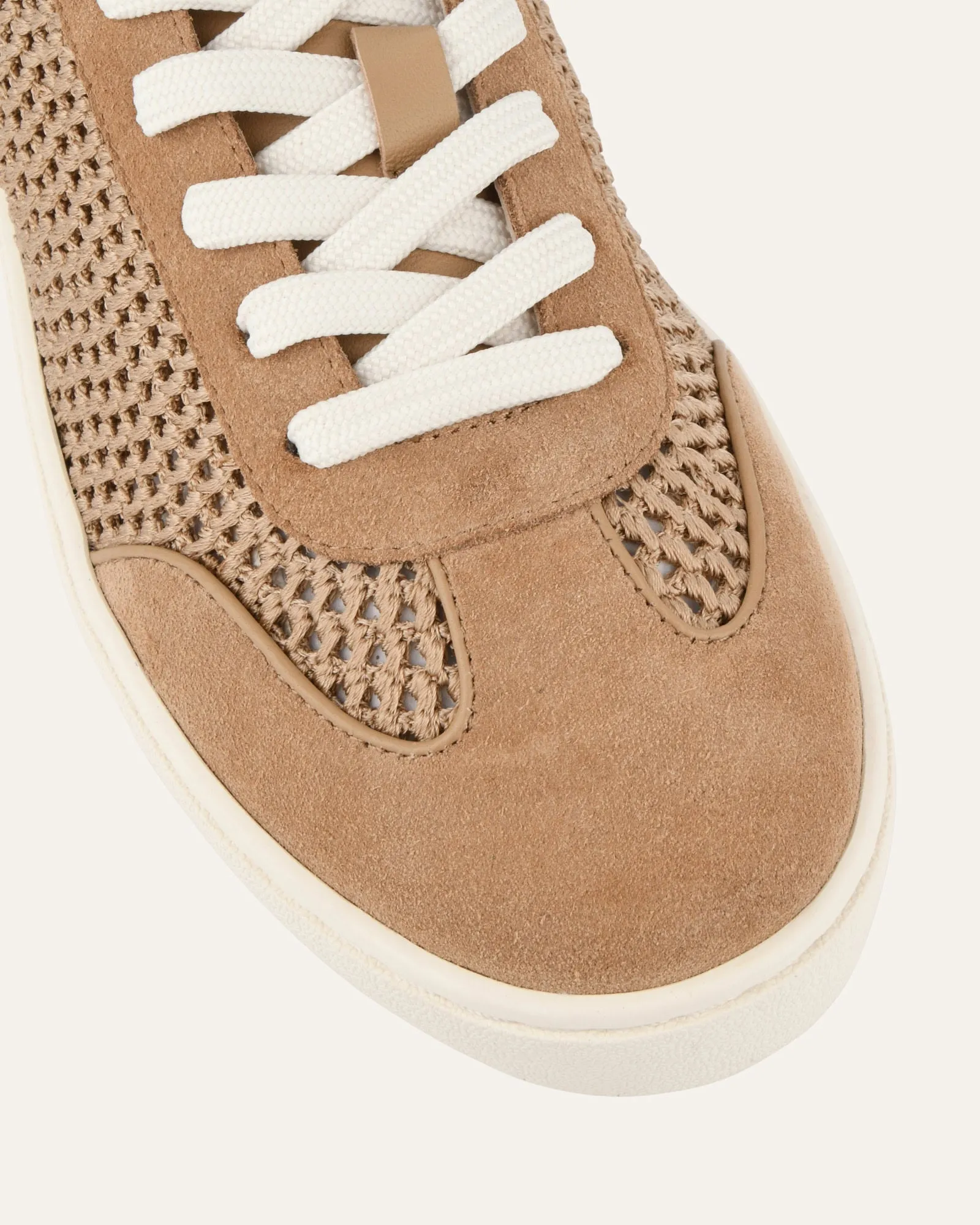 BRITT SNEAKERS CAMEL CROCHET