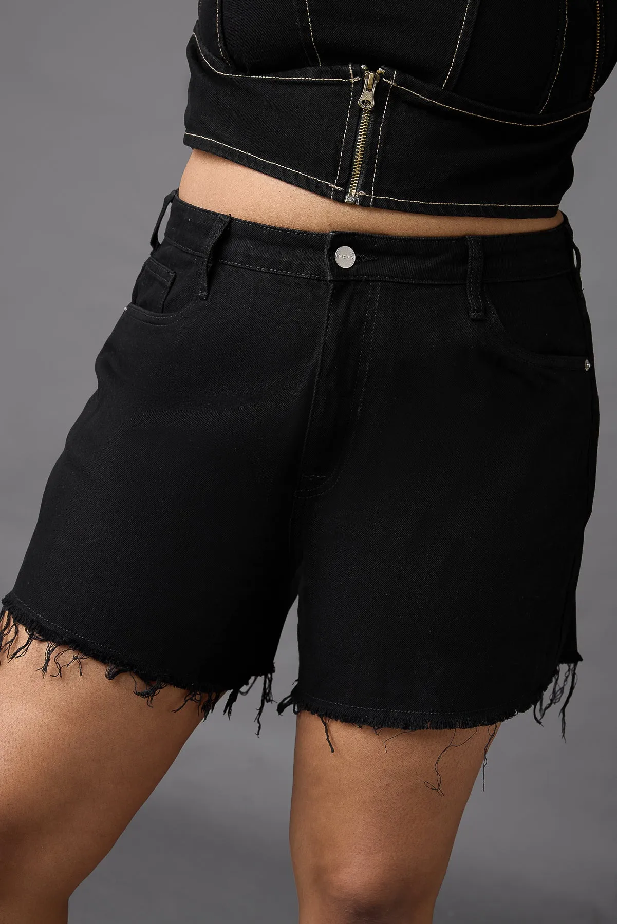 Curve Classic Black Shorts