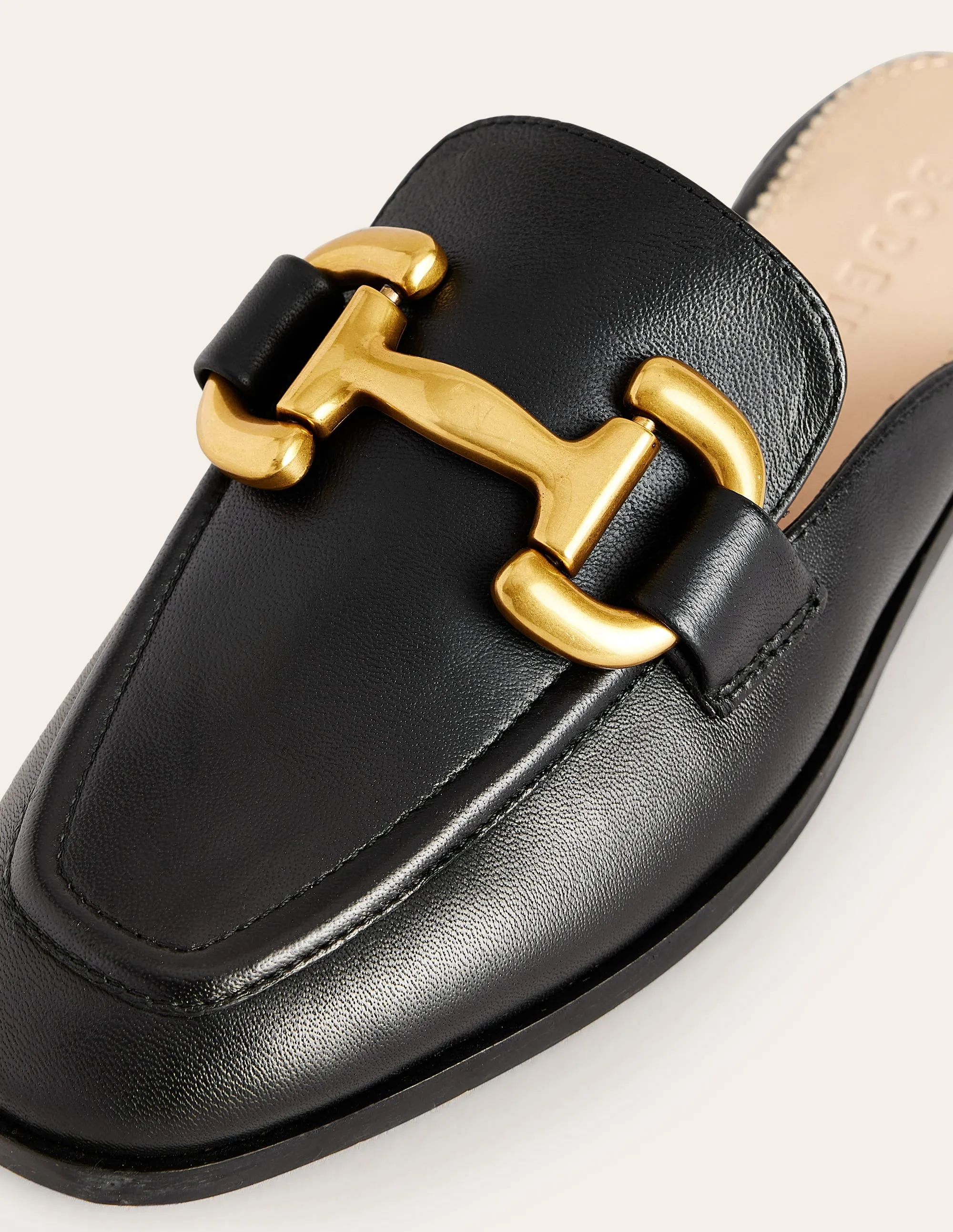 Iris Snaffle Mule Loafers-Black