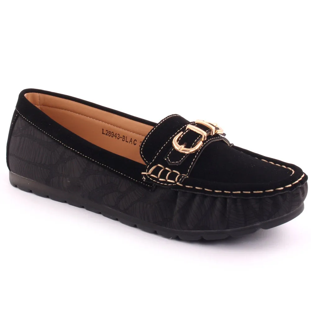 Women ‘Fang’ Flat Buckle Detail Moccasins